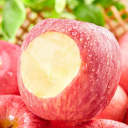 农家自产 山东红富士苹果自家果园应季新鲜水果脆甜多汁苹果图片